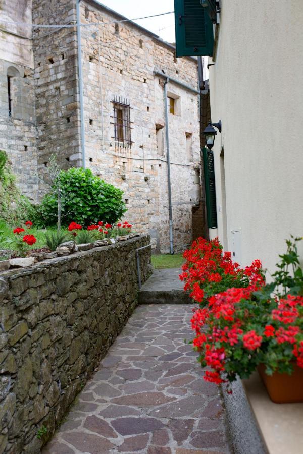 Casa Vacanze Tra Le Mura Levanto Luaran gambar